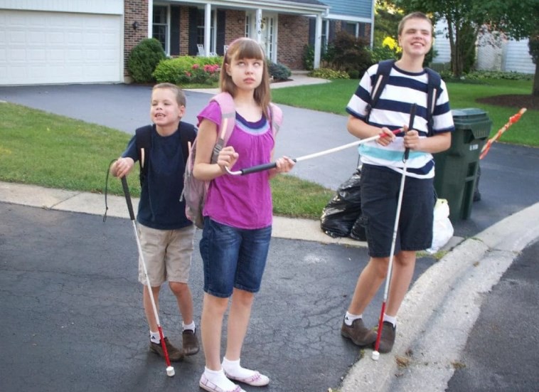 La historia de la familia que enterró a tres de sus hijos en un fin de semana | Internacionales