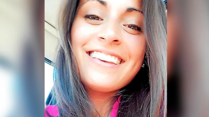 Una maestra fue detenida por tener sexo con un alumno de 16 años en un parque | Internacionales