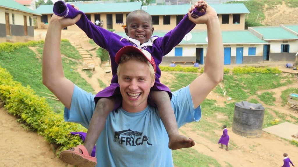 Un estudiante se suicidó después de que sus amigos publicaran sus mensajes privados | Internacionales