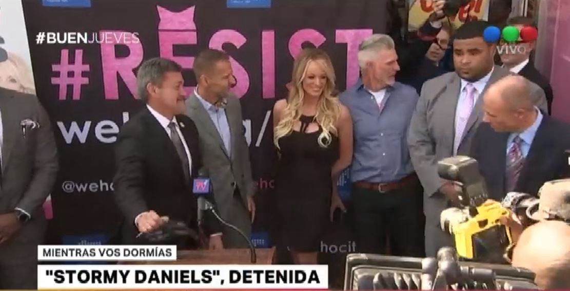 Detuvieron a la actriz porno que dio batalla legal a Trump | Internacionales