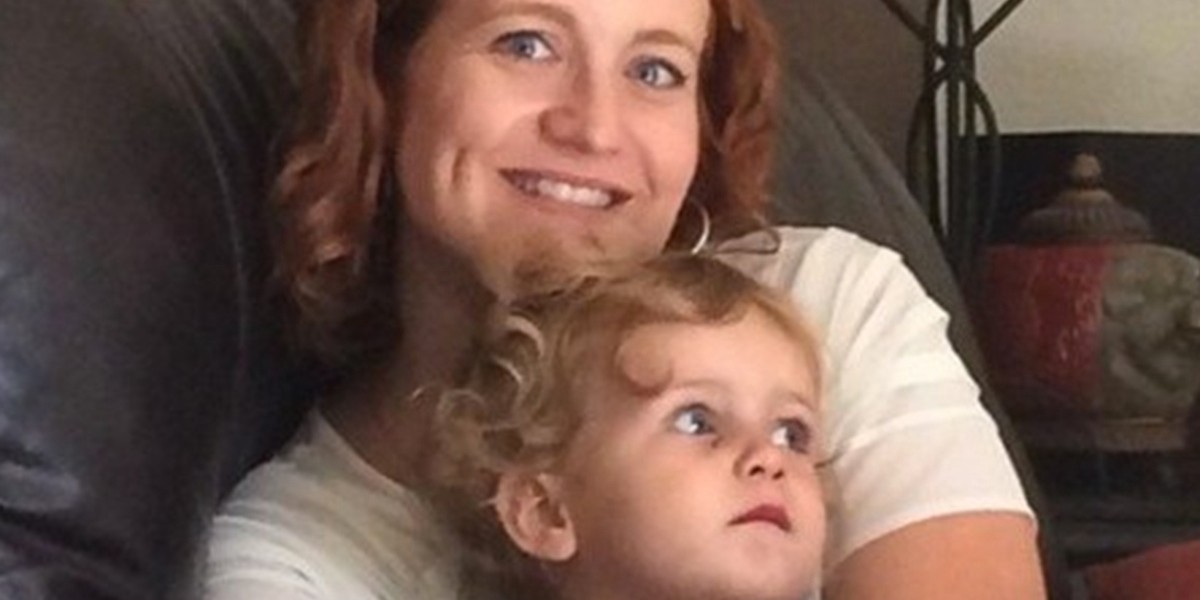 La curiosa ilusión óptica de una mamá y su hija | Redes