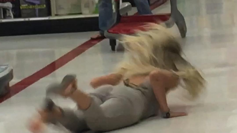 ¡Tiembla Marley!: una chica graba sus caídas y las viraliza en las redes sociales | Redes