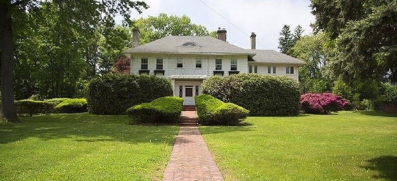 La lujosa mansión que venden por 10 dólares: sólo hay que cumplir una condición increíble | Redes