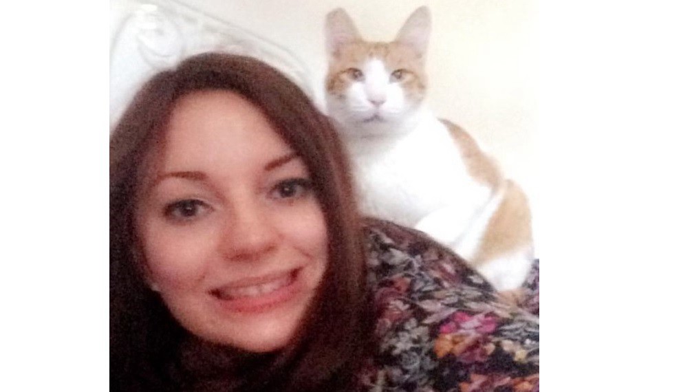 Una joven inglesa encuentra a su gato desaparecido gracias a un "match" en Tinder | Redes
