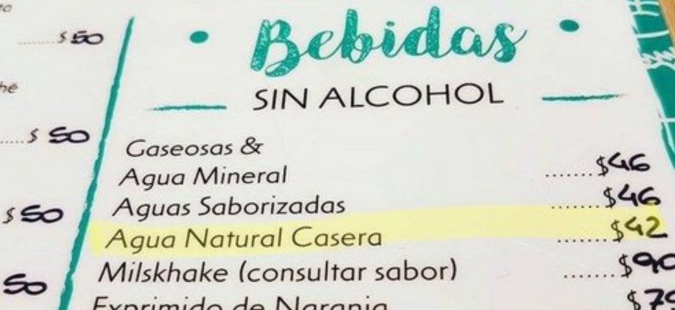 Polémica por un bar de Villa Crespo que vende "agua natural casera" | Redes