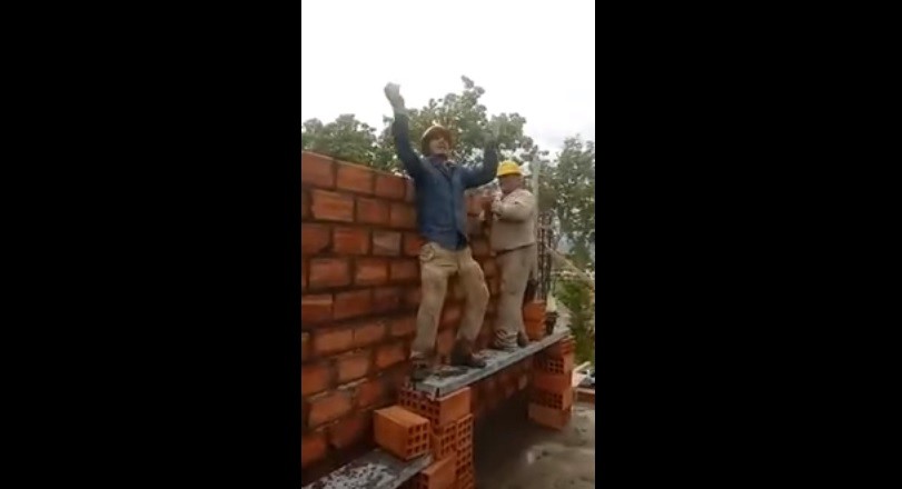 El baile del albañil, el nuevo viral que la está rompiendo en las redes | Redes
