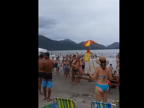 Video viral: el nuevo método para encontrar a los chicos que se pierden en la playa | Redes