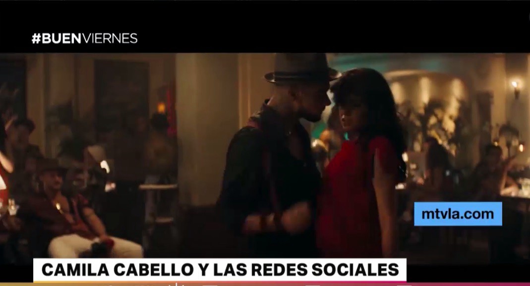 VIDEO: empujaron a Camila Cabello sobre el escenario en Chile | MTV News