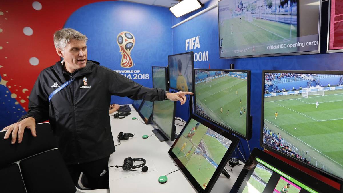VAR:  "35 cámaras detectarán cada comportamiento antideportivo" | Rusia 2018