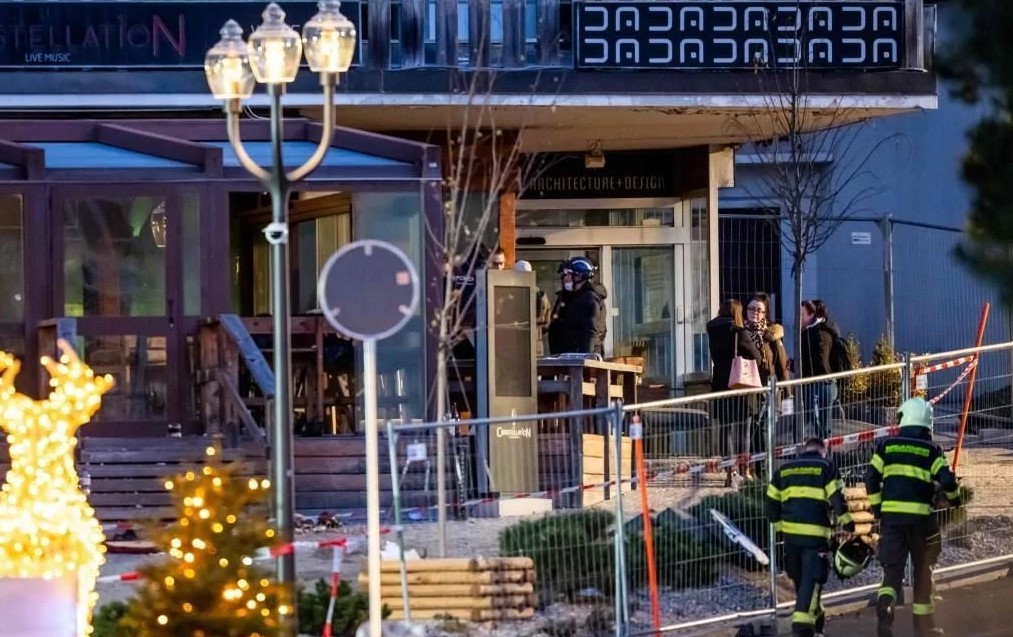 Decenas de muertos en incendio en bar en Suiza