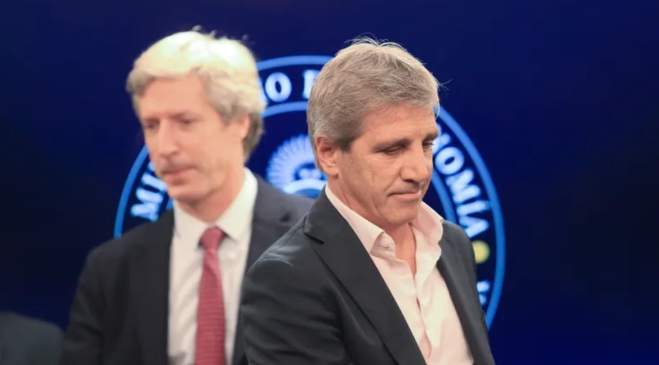 El Banco Central modificará las bandas de flotación del dólar a partir de enero | Economía