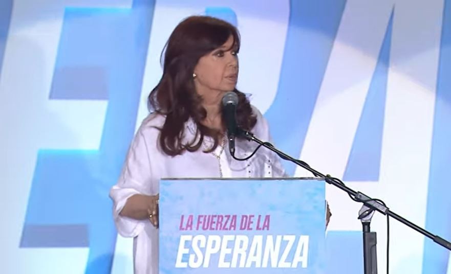 Causa Cuadernos: acusan a Cristina Kirchner de recibir cerca de 180 sobornos por más de 170 millones de pesos | Política