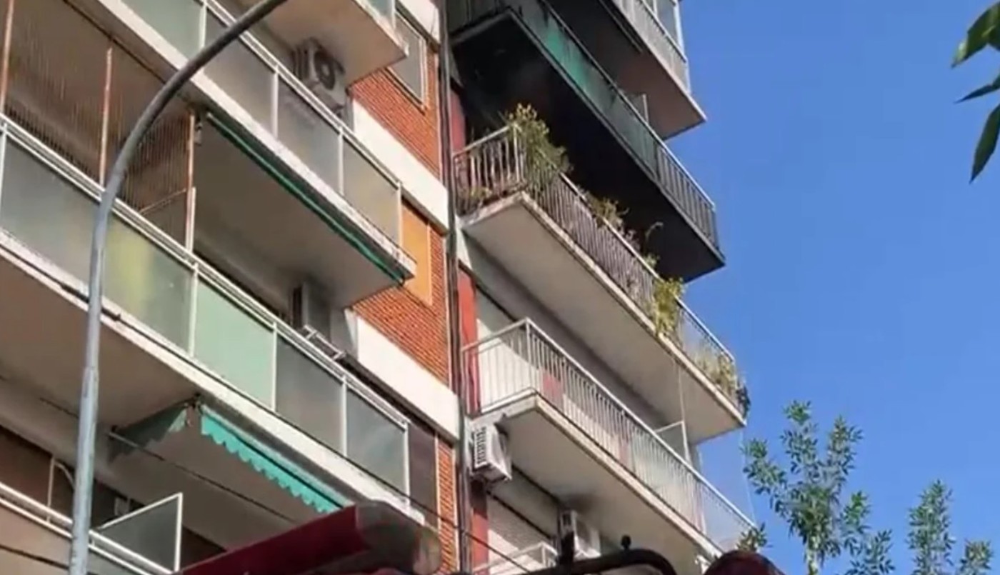 Un hombre de 70 años con el 75% del cuerpo quemado en un incendio de Palermo | Actualidad