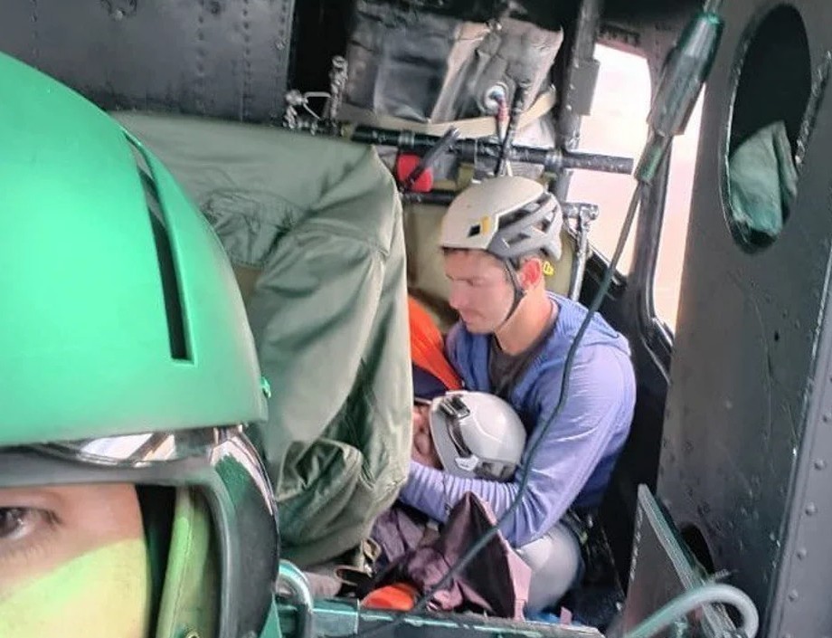 El Chaltén: un escalador con traumatismo de cráneo fue rescatado en helicóptero | Actualidad