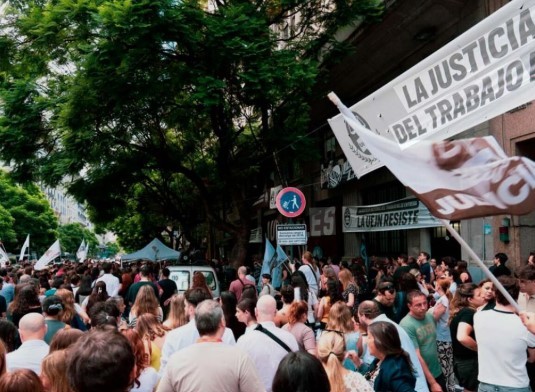 Toma del edificio del fuero laboral y paro por 48 horas de los trabajadores judiciales | Política