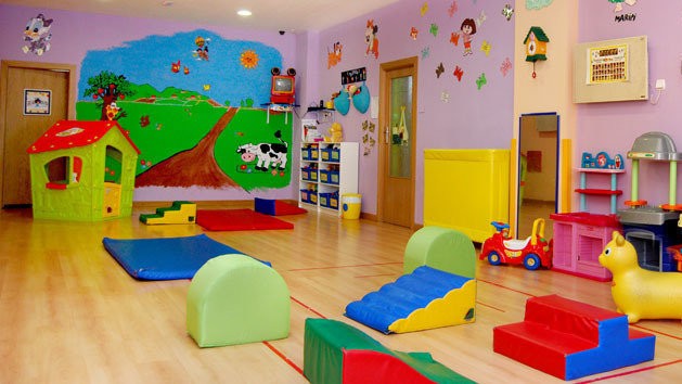 Dos bebés muertos y 53 hospitalizados en una guardería ilegal | Internacionales