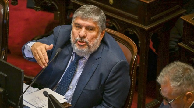 Tres peronistas abandonan el bloque y cambia el mapa de poder en el Senado | Política