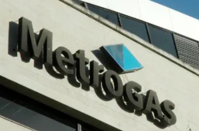 YPF lanzó el proceso para vender Metrogas | Economía