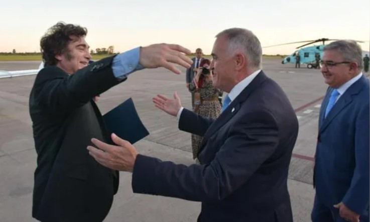 Después del voto de los aliados a la reforma laboral, Milei lleva el "Tour de la Gratitud" a Tucumán | Política