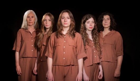 Vuelve "Nuestro prisma", un viaje sensible sobre la identidad y los vínculos que resisten el paso del tiempo | Espectáculos