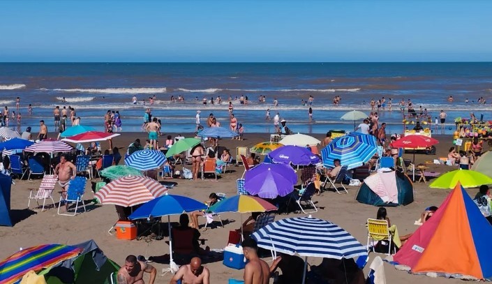 Verano 2026: alta ocupación en los principales destinos turísticos del país en el inicio de la temporada | Economía