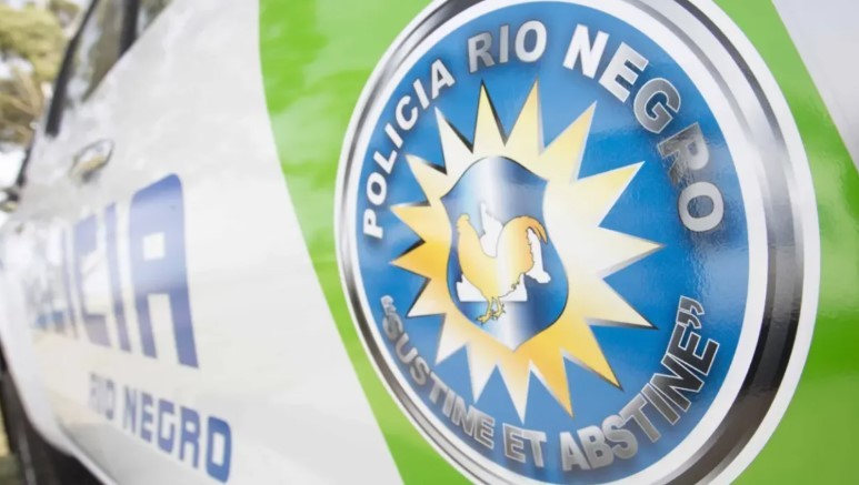 Tensión en Río Negro: policías y penitenciarios rechazaron el aumento y amenazan con acampar | Política