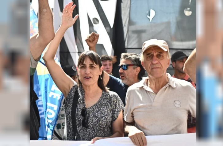 El sindicalismo de izquierda hará un plenario en Parque Lezama para resistir la reforma laboral de Milei | Política