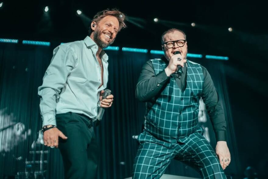 Sin Bandera comienza su gira argentina en el Movistar Arena | Espectáculos