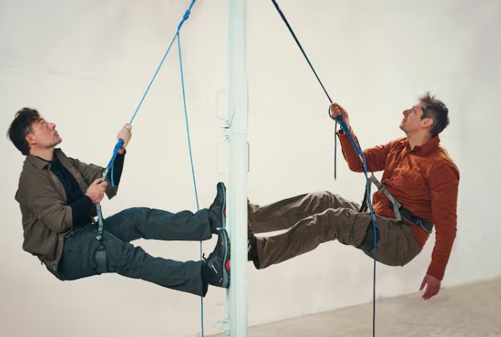 Se presenta la segunda temporada de "Una sombra voraz" | Espectáculos