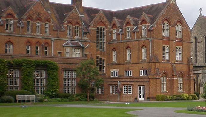 Capital Humano pide explicaciones a Kicillof por presunto "adoctrinamiento” en escuelas bonaerenses | Política