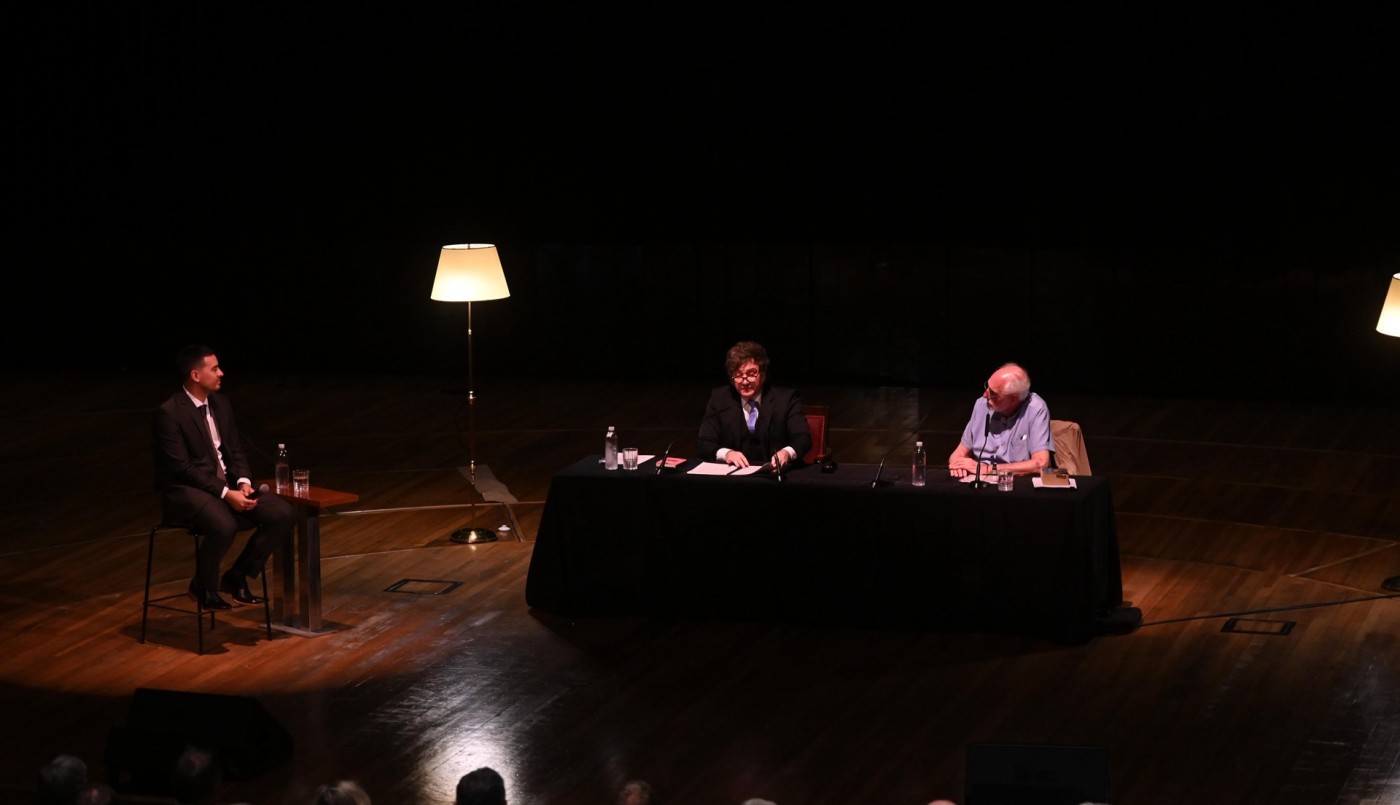 Milei redobló sus críticas a los empresarios: “Sátrapas, parásitos y prebendarios” | Política