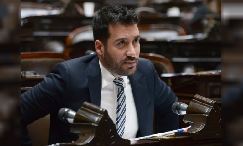 Patentes farmacéuticas: el Gobierno asegura que "ningún medicamento será retirado ni aumentará su precio" | Política