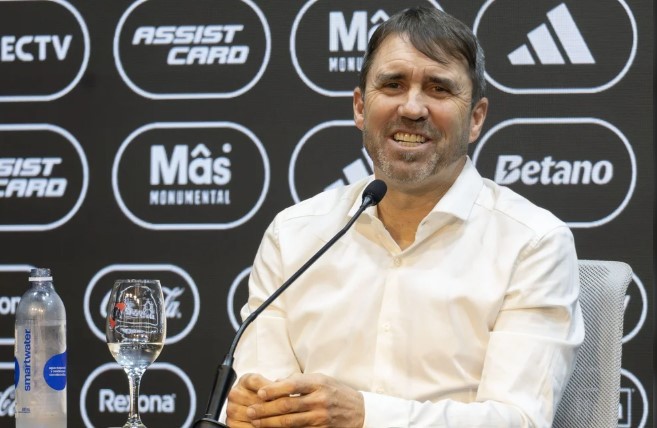 La cruda frase de “Chacho” Coudet que reflejó el sacudón de su llegada: “La semana fue una c..." | Deportes