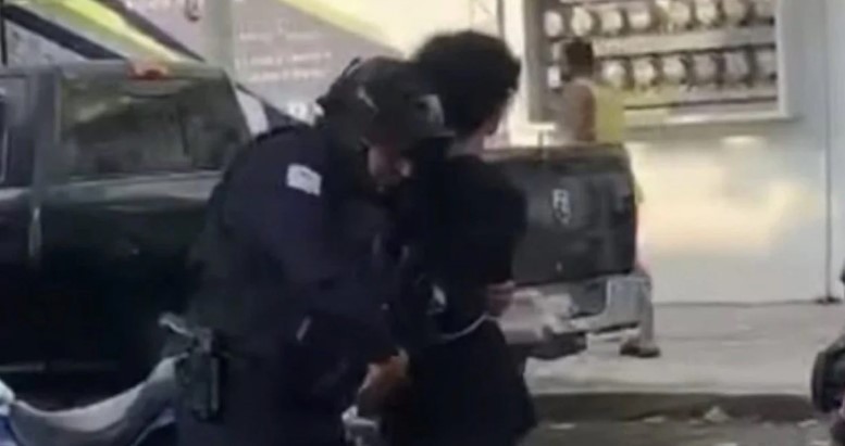 México: no lo dejaron entrar por llegar tarde a la escuela y mató a dos profesoras | Internacionales