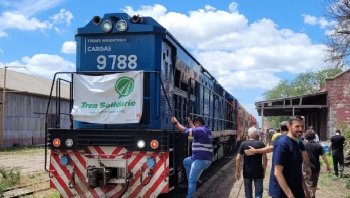 Tucumán: llegó el Tren Solidario con insumos para los afectados por las inundaciones | Actualidad