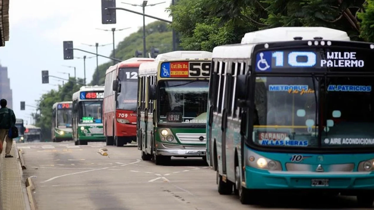 El Gobierno transferirá fondos esta semana para normalizar el servicio de colectivos del AMBA | Política