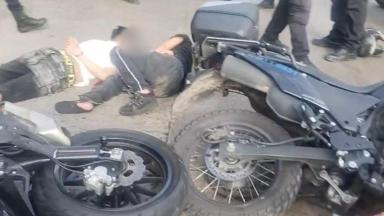 La Policía de la Ciudad detuvo a dos menores de 12 y 16 años que circulaban en una moto robada | Actualidad