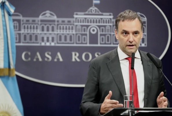 La Justicia avanza en la investigación sobre inmuebles y viajes de Manuel Adorni | Política