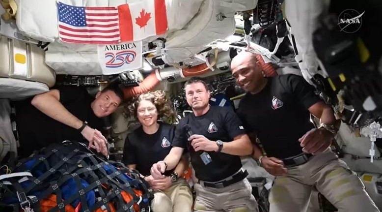 Concluyó la primera misión tripulada que orbitó la Luna tras más de 50 años | Internacionales