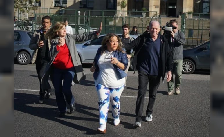 La escribana de Adorni se presentó otra vez en Comodoro Py: “Estoy tranquila” | Política