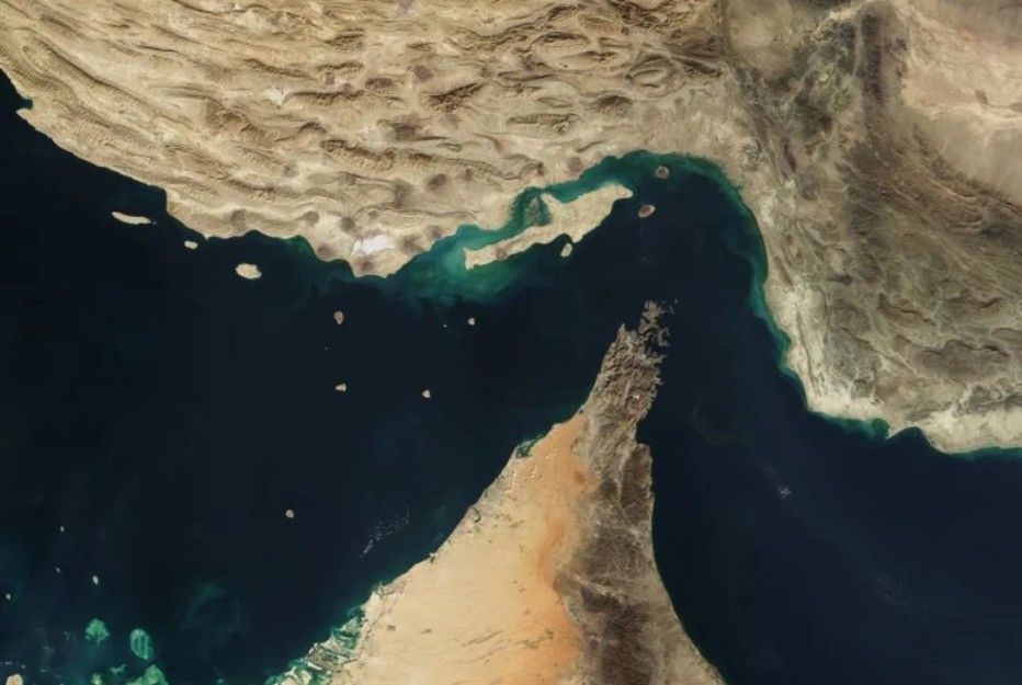 Irán amenaza con atacar a buques que se acerquen al estrecho de Ormuz | Internacionales