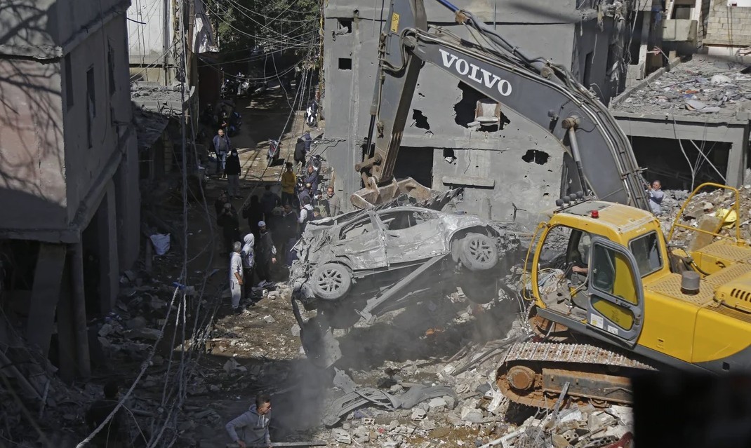 Teherán advierte de una respuesta contundente si no cesan los ataques israelíes contra el Líbano | Internacionales