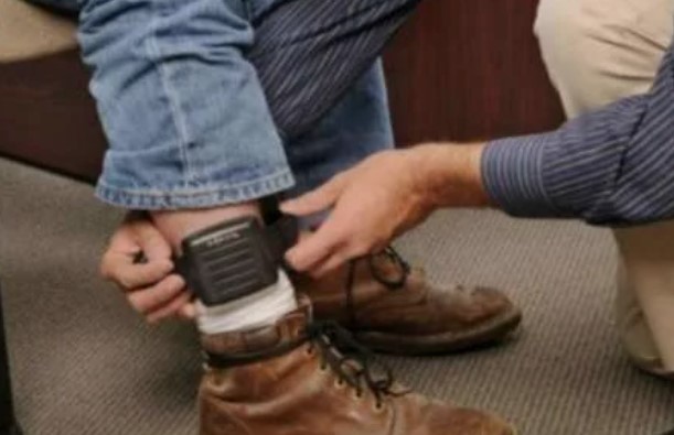 Imputado con tobillera electrónica se arrojó al río y terminó detenido en Salta | Actualidad