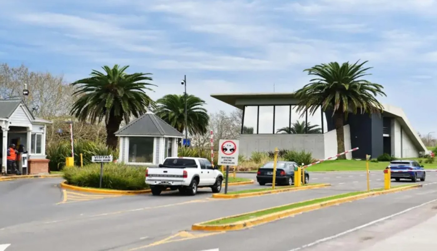 Investigan pagos millonarios de la AFA a una empresa vinculada a la mansión de Pilar y Toviggino | Deportes