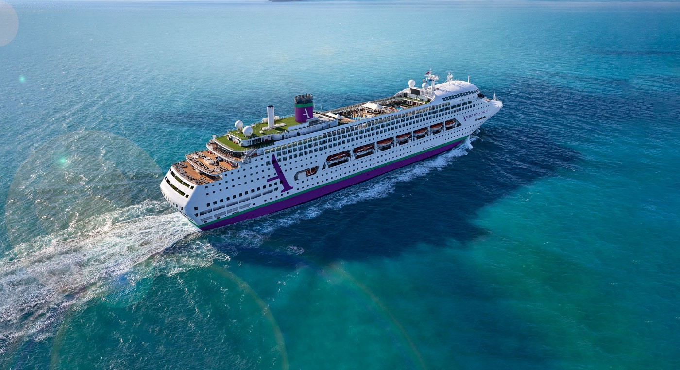 El crucero 'Ambition' en cuarentena: confinan a 1.700 personas en Francia tras la muerte de un pasajero | Internacionales
