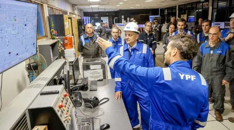 Marín anunció que YPF bajará el precio de la nafta | Actualidad