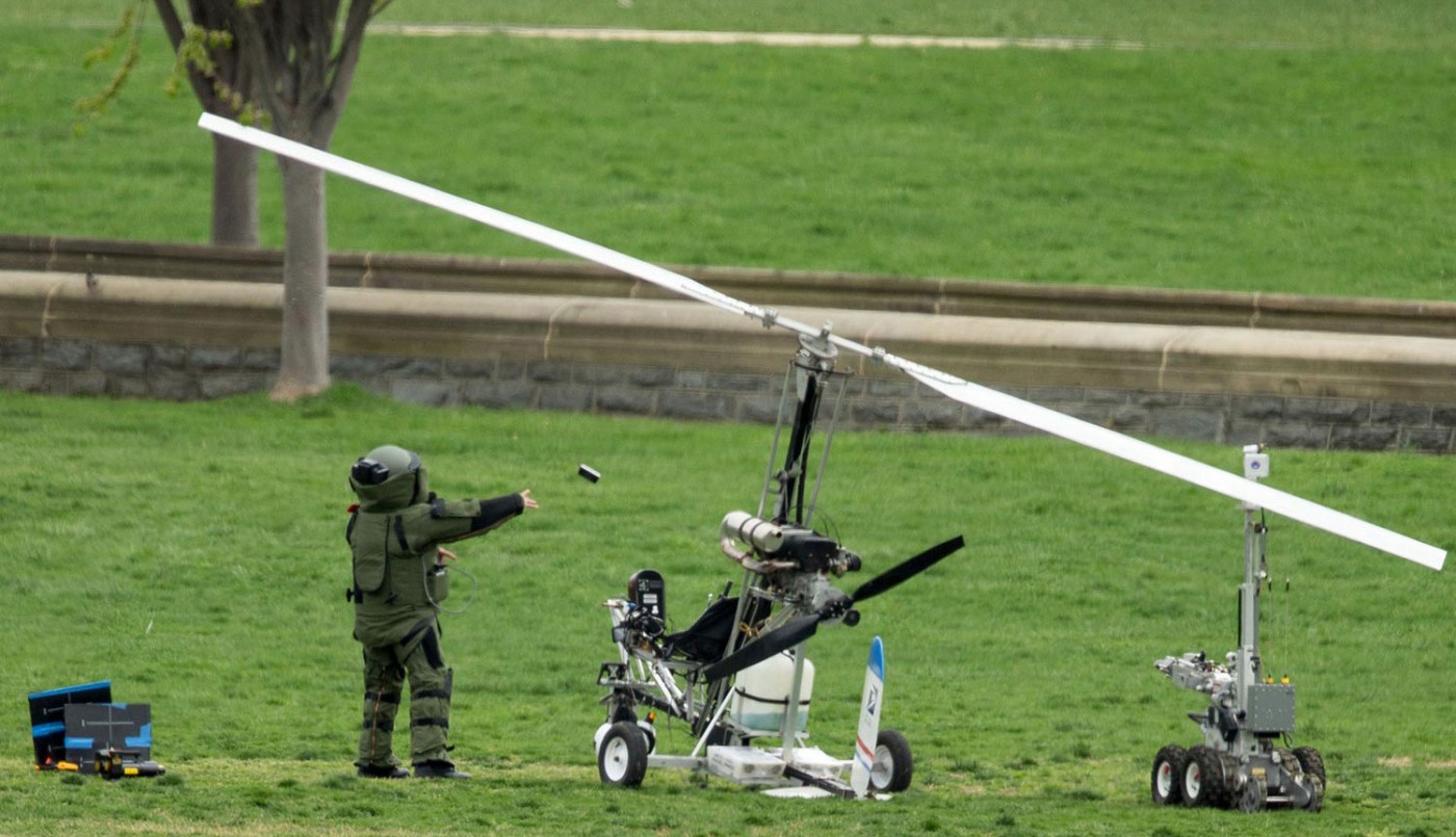 Detuvieron a un hombre que aterrizó en el Capitolio | Internacionales