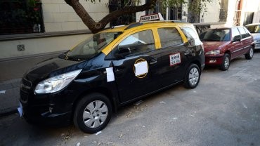Tras el caso de la joven violada, baja un 40% el uso de taxis en la vía pública | Actualidad