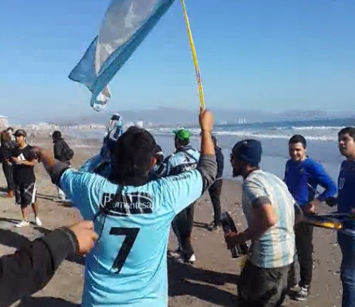 #VamosArgentina Banderazo argentino en el Faro de La Serena | Deportes
