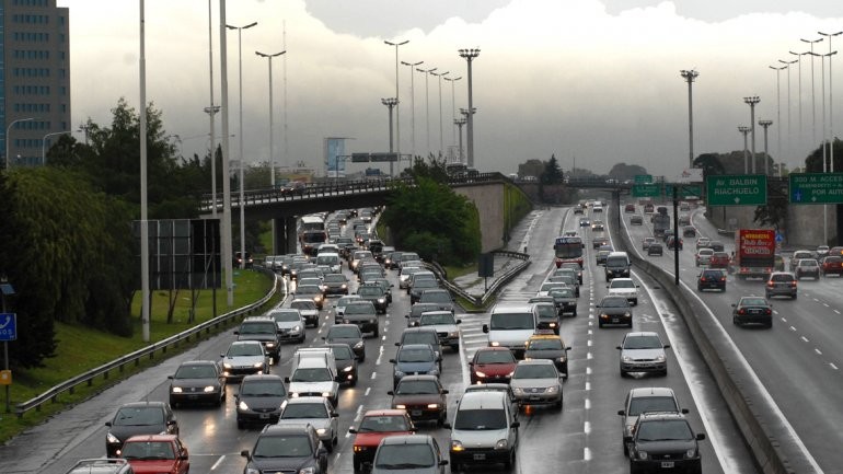 Desviarán el tránsito el fin de semana en la Av. General Paz por obras de ampliación | Actualidad